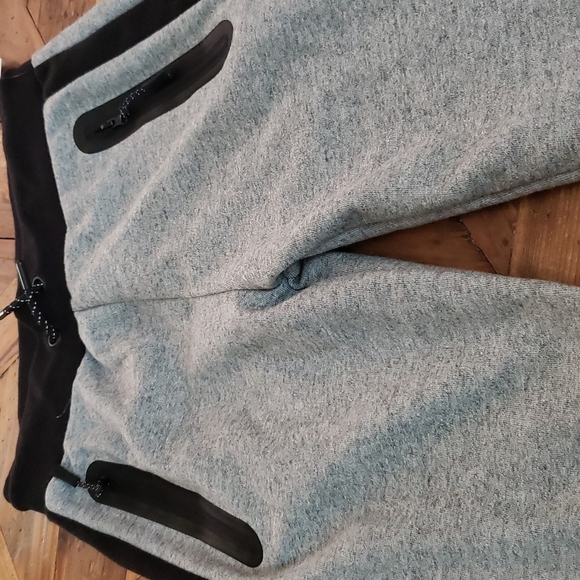 PRIMARK boys Jogger pants - Picture 2 of 3
